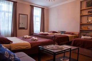 Гостевой дом Guest House Lile Тбилиси Семейный номер с общей ванной комнатой-3